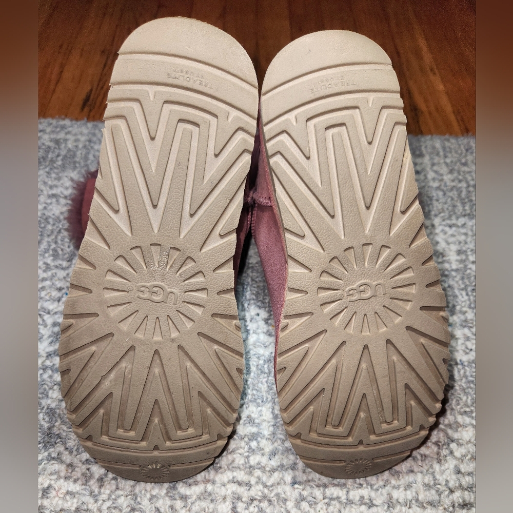 UGG Women's Winter Boots in Plum Suede - Picture 7 of 11